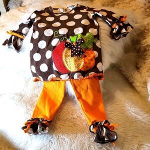 A child's leggings and fall shirt byrare editions 18 months, in excellent condit